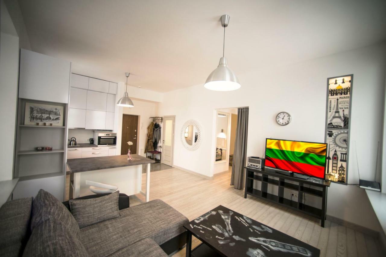 Vilnius Apartment With Stained Glass Exteriér fotografie